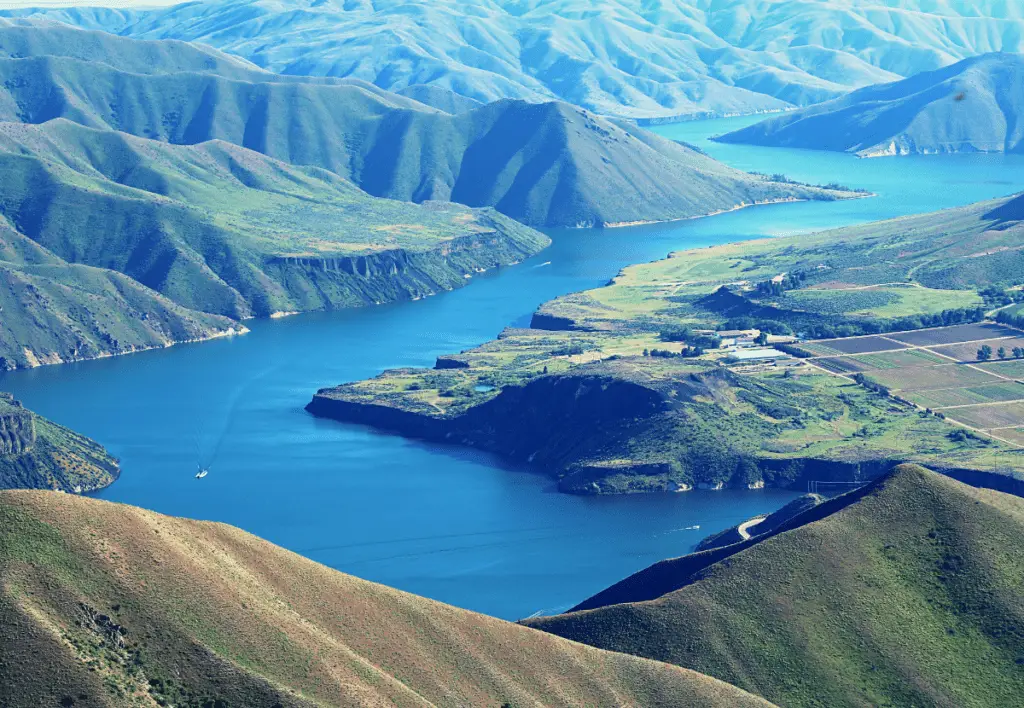 lucky peak reservoir in Boise